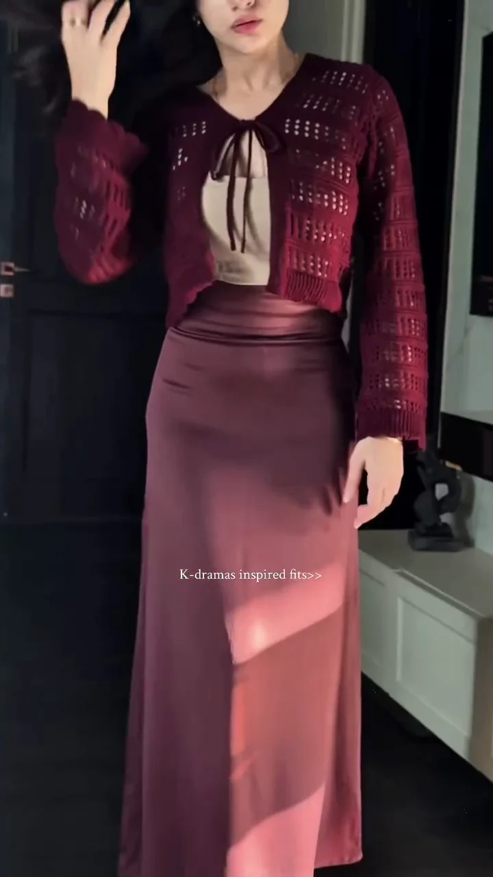 Maroon Knit Tie-Front Crop Top